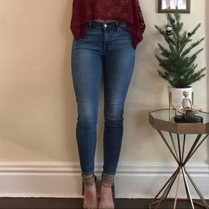 Seven for all Mankind  28